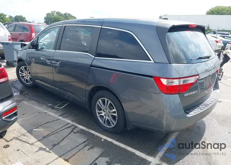 2013 Honda Odyssey Ex-L z USA, uszkodzony, nr VIN 5FNRL5H63DB003406